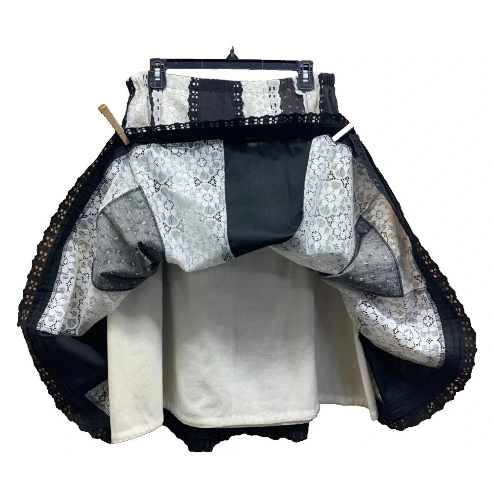 Vintage Carefree Fashions Scottsdale AZ Black and Lace Prairie Boho Skirt - Picture 4 of 7